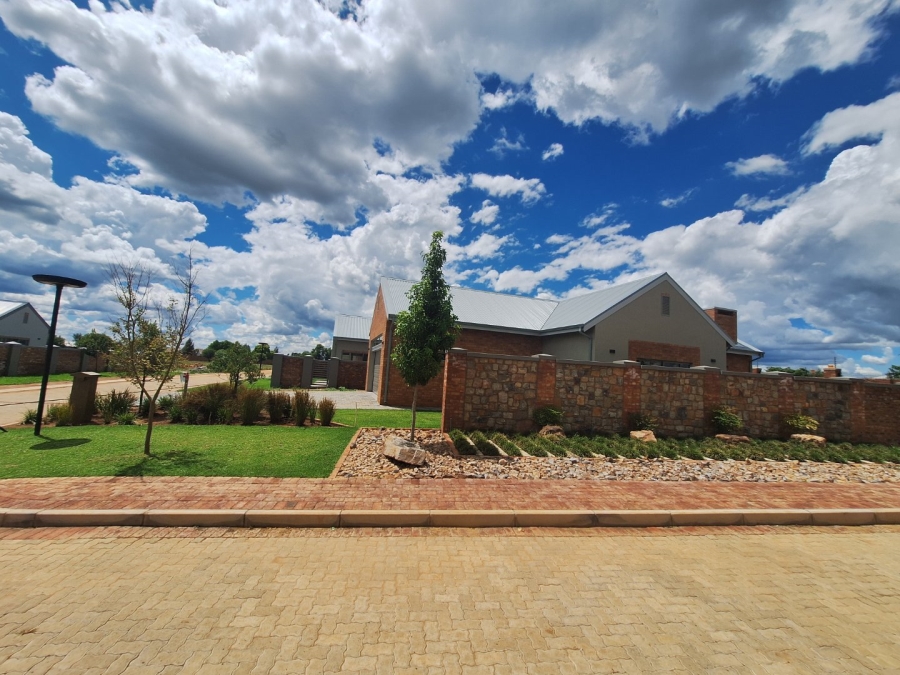 Commercial Property for Sale in Van Der Hoff Park North West